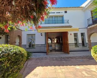 Vista exterior de Edifici en venda en Mijas