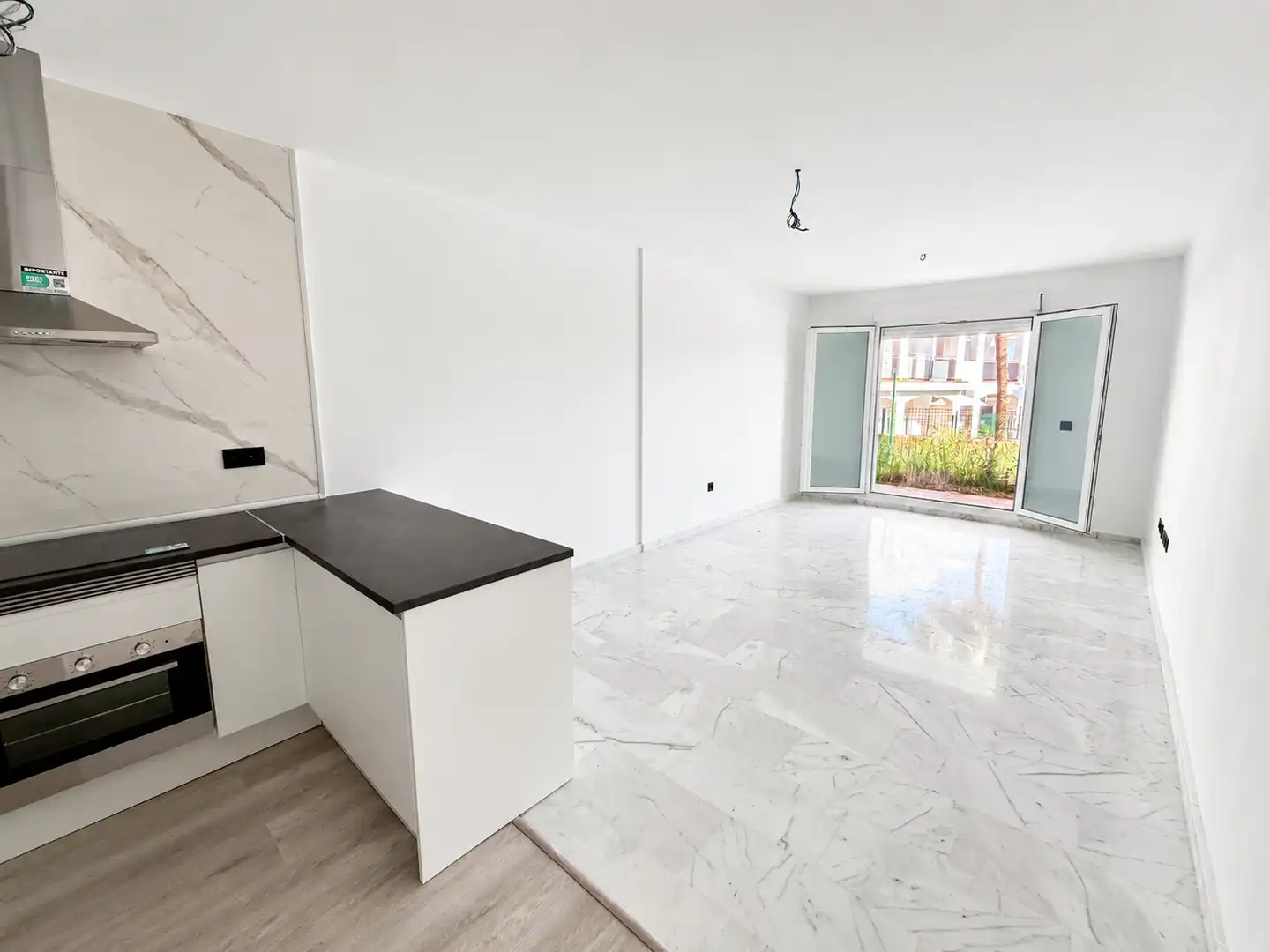 Sala de estar de Piso en venta en Arcos de la Frontera con Terraza y Piscina comunitaria