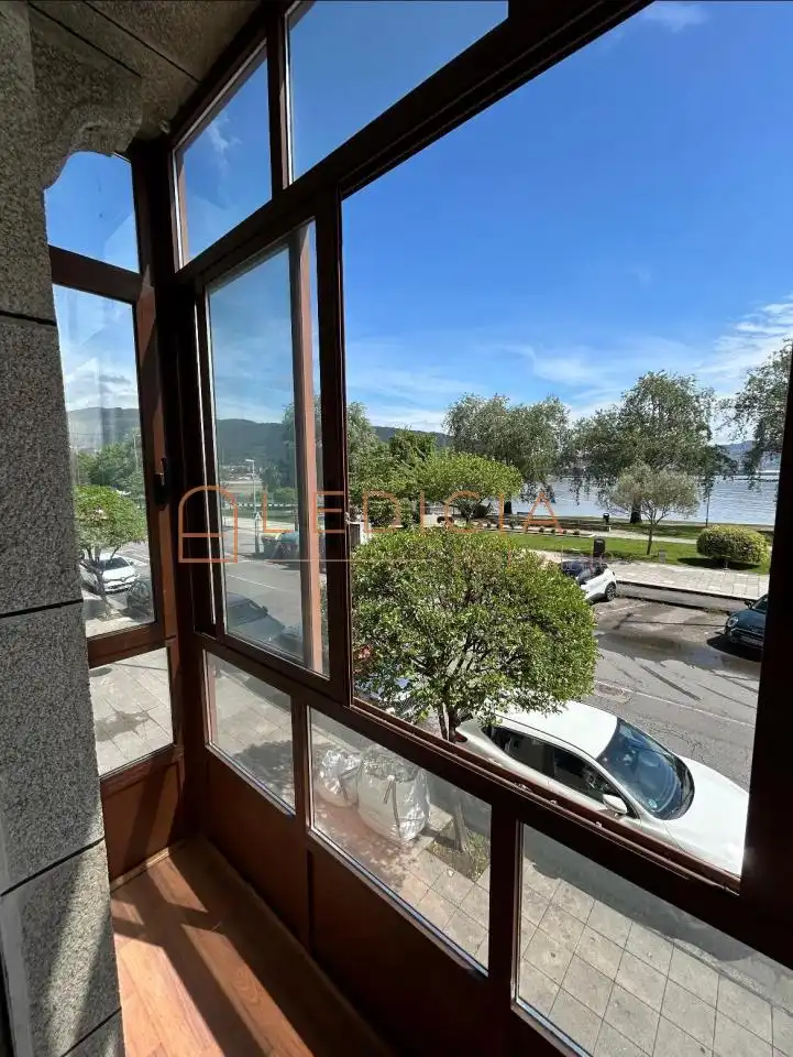 Vista exterior de Piso en venta en Moaña con Aire acondicionado, Calefacción y Terraza