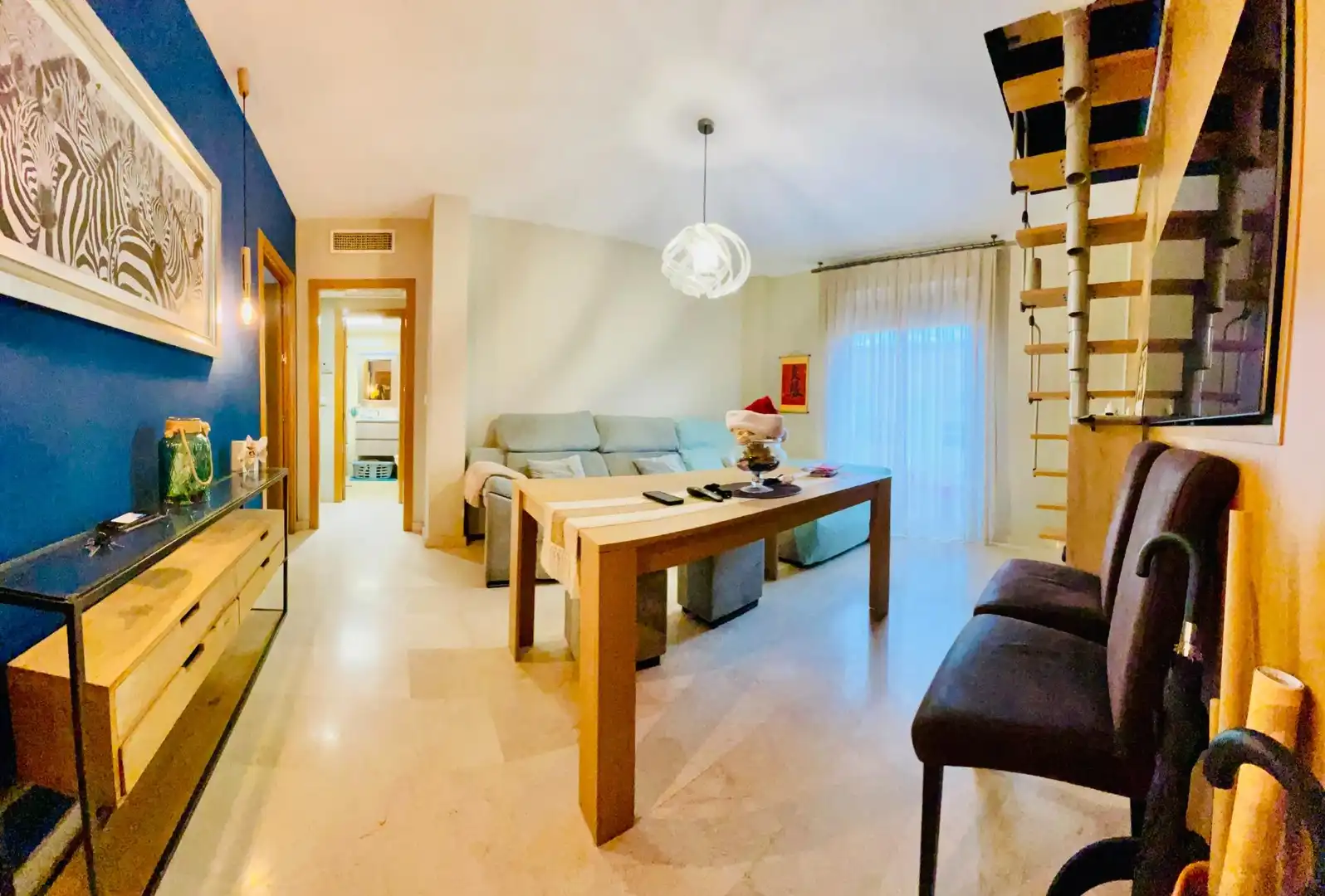 Sala d'estar de Àtic en venda en Córdoba amb Aire condicionat, Calefacció i Terrassa