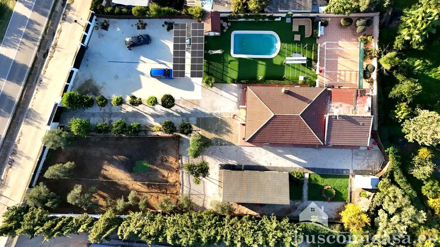 House with pool for sale in Diseminado Huertos San Roque