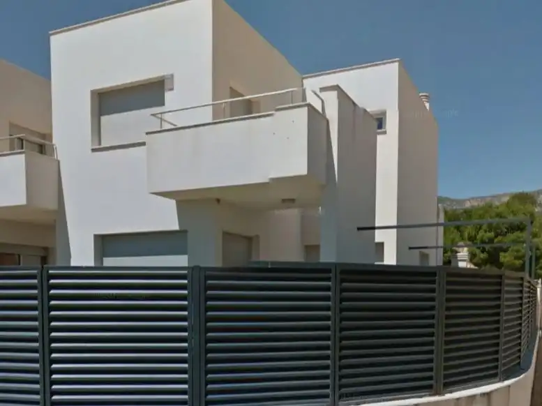 Maison avec piscine à vendre à Vía augusta 80