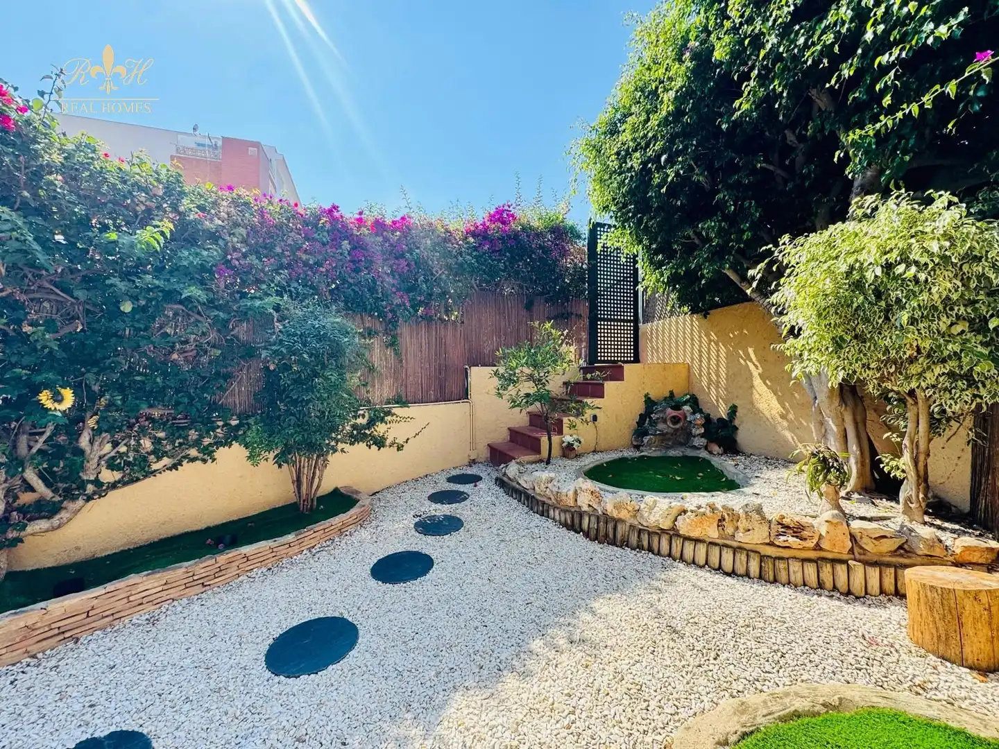 Jardín de Dúplex en venta en L'Alfàs del Pi con Aire acondicionado, Jardín privado y Piscina