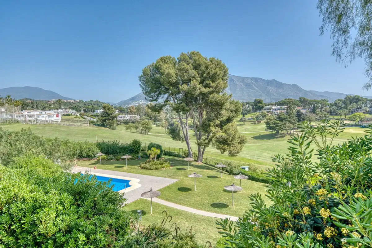 Wohnung mit Pool zum Verkauf in Nueva Andalucía, imagen 3