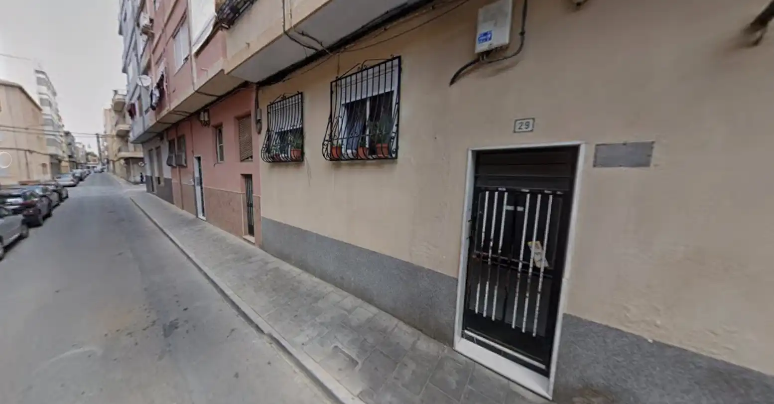 Vista exterior de Pis en venda en Elda