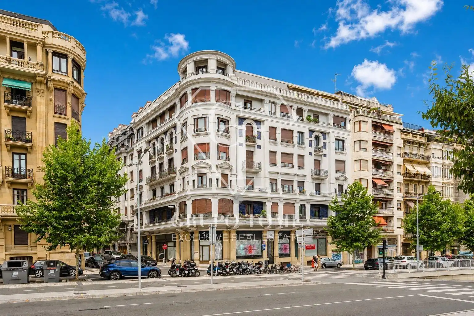 Vista exterior de Pis en venda en Donostia - San Sebastián  amb Aire condicionat, Calefacció i Traster