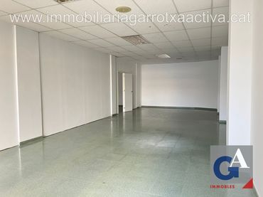 Business premises for sale in Olot