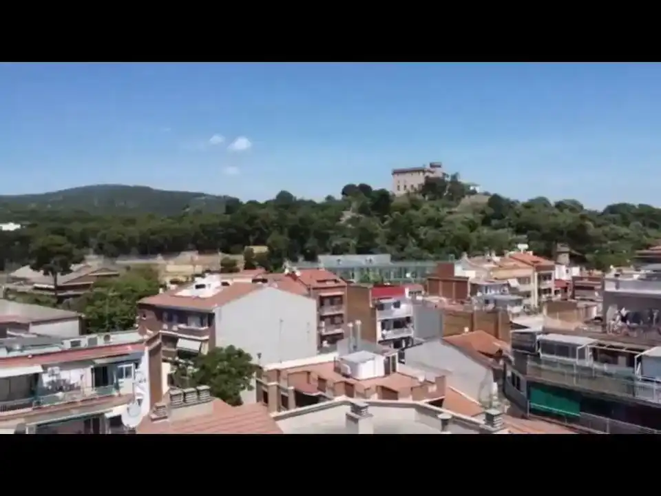 Vista exterior de Ático en venta en Castelldefels con Aire acondicionado