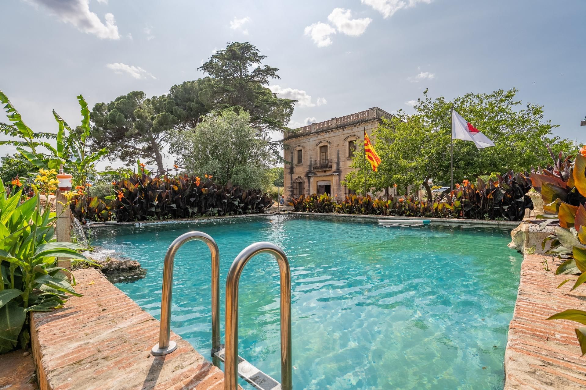 Piscina de Finca rústica en venta en Reus con Jardín privado y Piscina