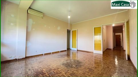 Photo 2 of Flat for sale in Del Guinardó, El Baix Guinardó, Barcelona Capital