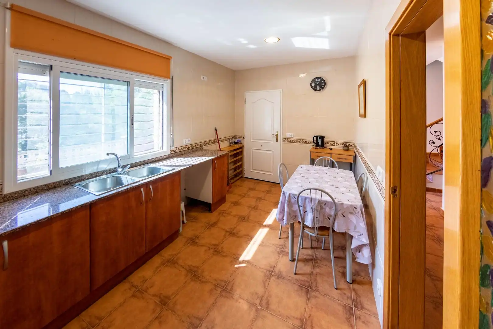 Cuina de Casa o xalet en venda en El Vendrell amb Aire condicionat, Calefacció i Jardí privat