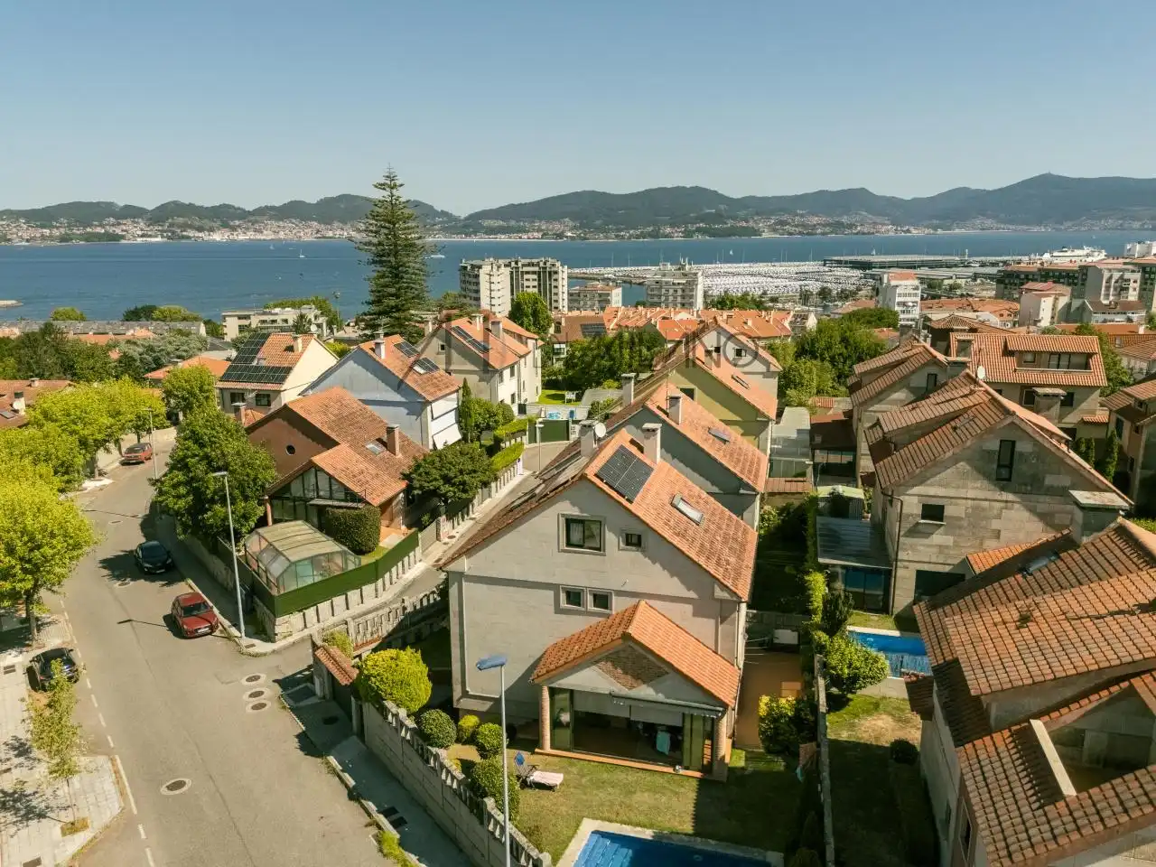 Vista exterior de Residencial en venta en Vigo 