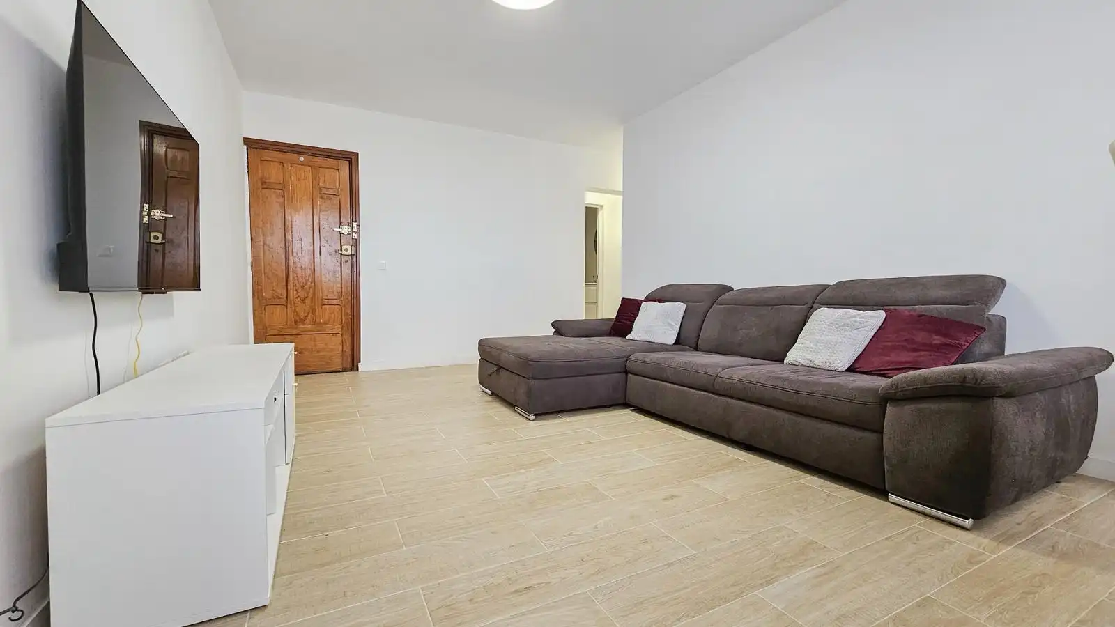 Sala de estar de Piso para compartir en San Cristóbal de la Laguna con Parquet, Amueblado y Horno