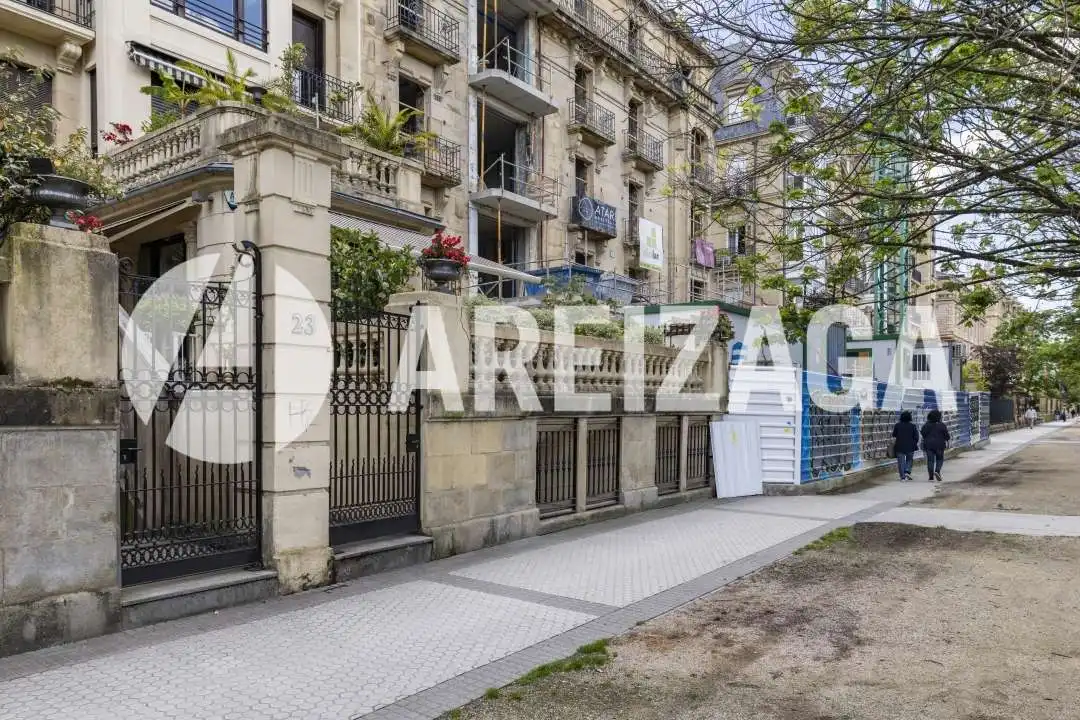 Exterior view of Office for rent in Donostia - San Sebastián   with Air Conditioner and Heating
