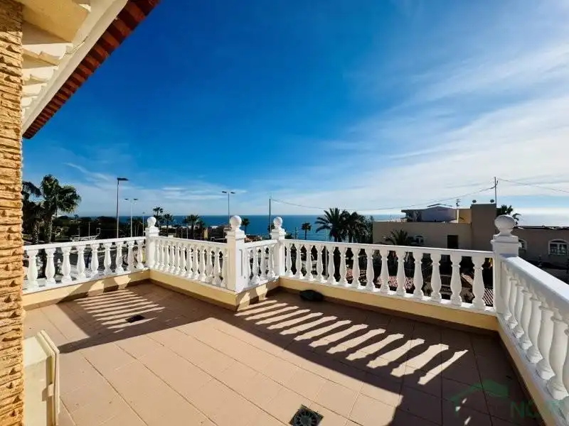 Detached house with pool for sale in Nueva Torrevieja - Aguas Nuevas, imagen 11