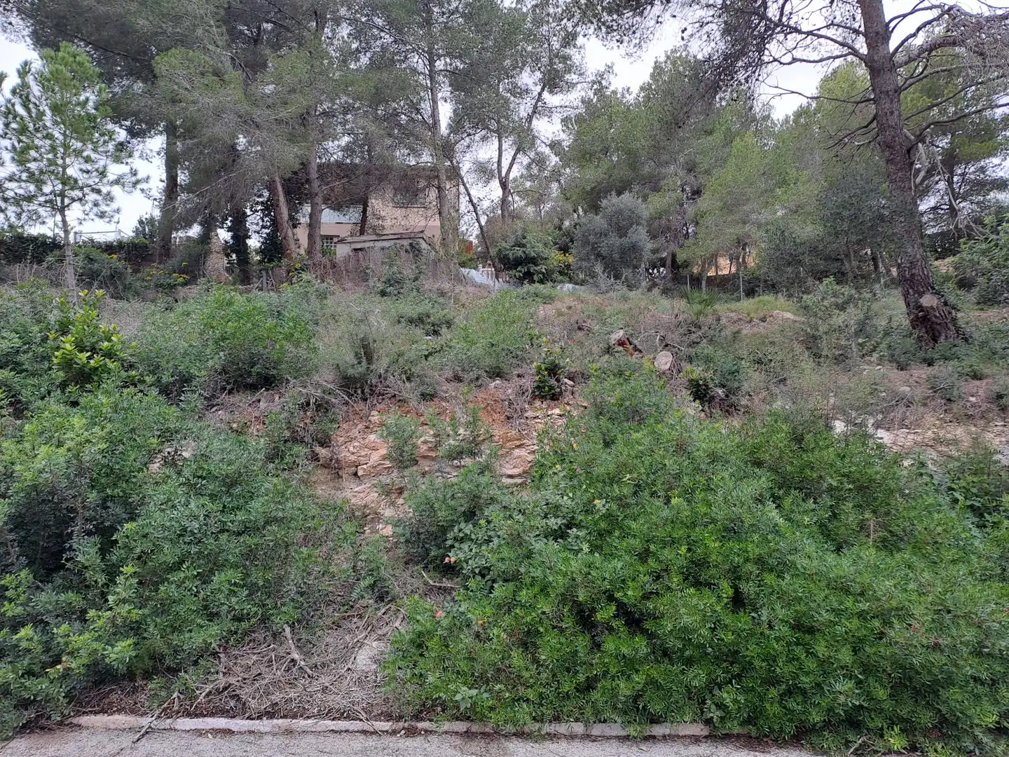 Wohnbaugrundstück zum Verkauf in Costa Cunit - Els Jardins - Els Rosers