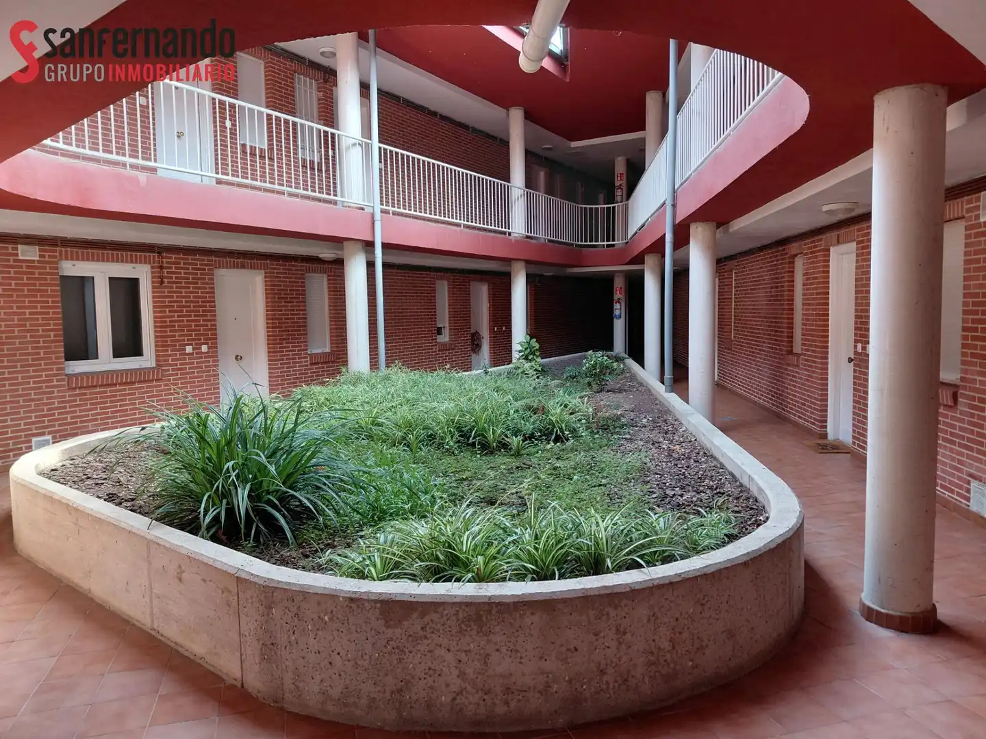 Ground floor for sale in Renedo