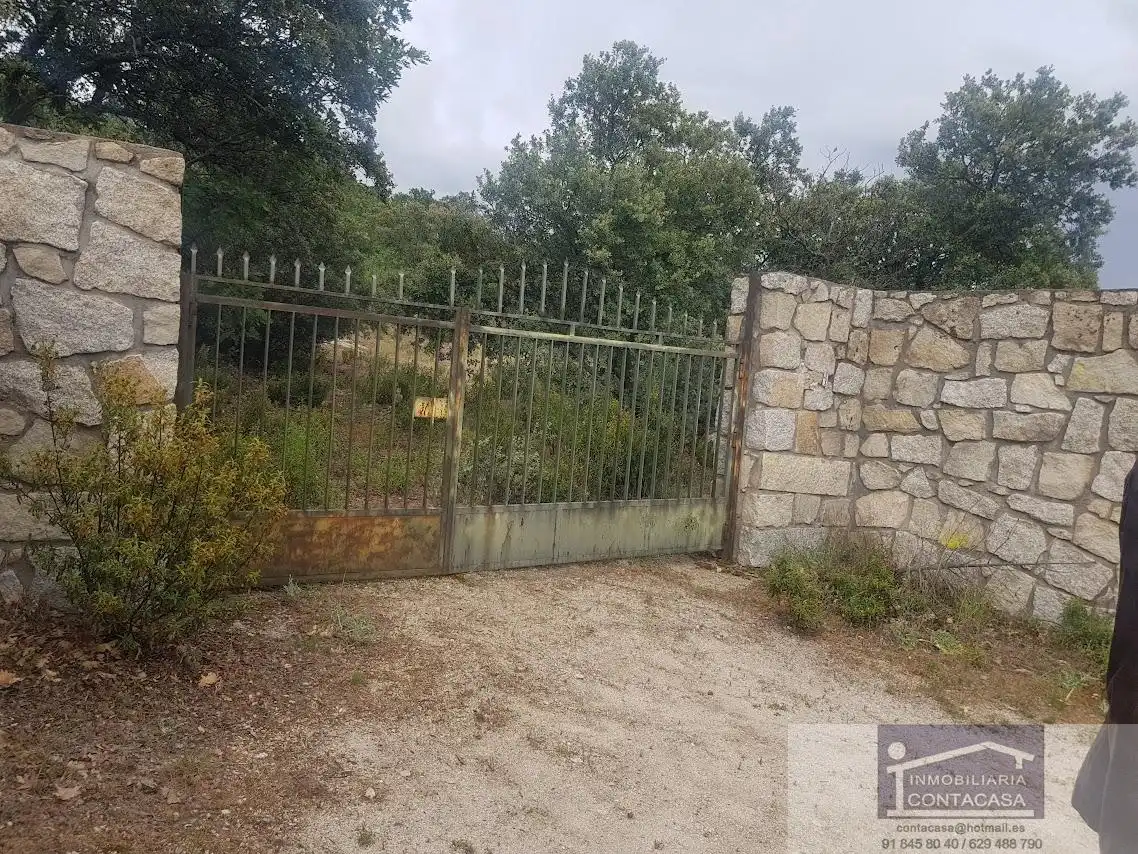 Finca rústica en venta en La Cabrera