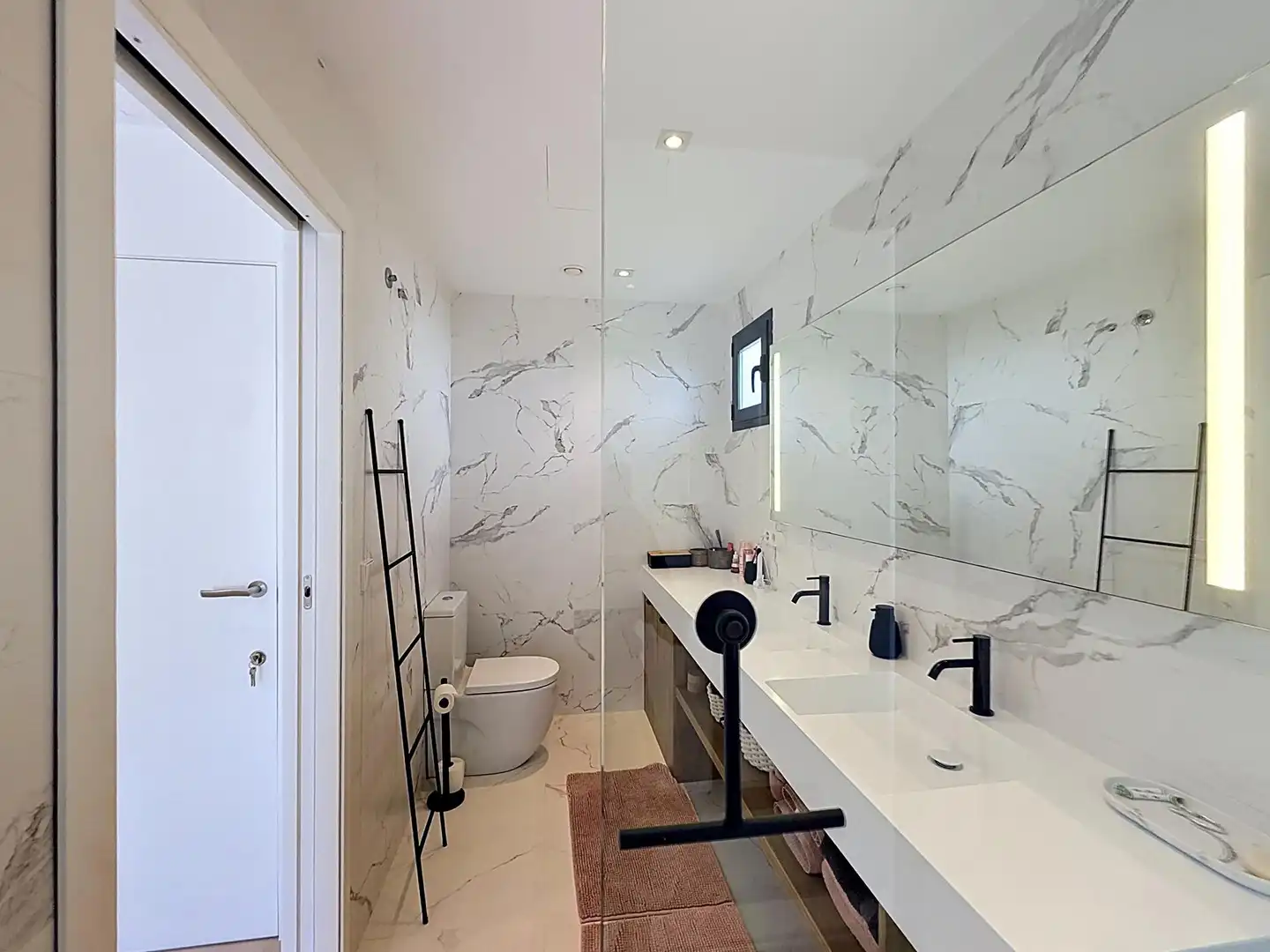 Baño de Casa o chalet en venta en Benitachell / El Poble Nou de Benitatxell con Aire acondicionado, Calefacción y Jardín privado