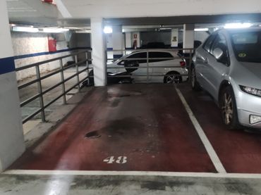 Individuel avec ascenseur à vendre à Centre
