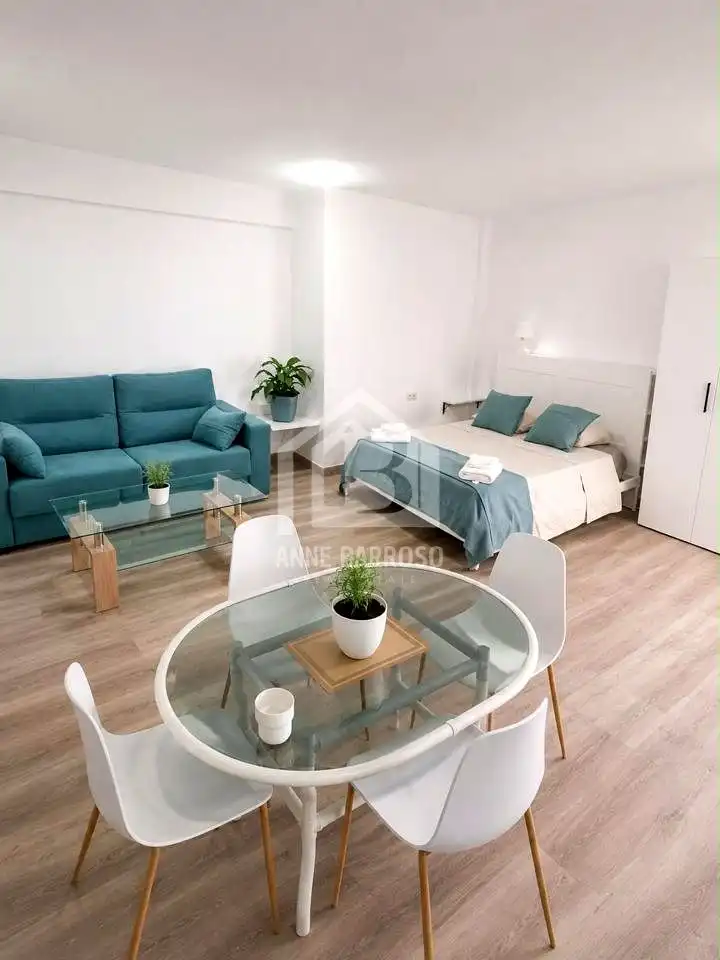 Wohnzimmer von Wohnung zur Miete in Puerto de Santiago