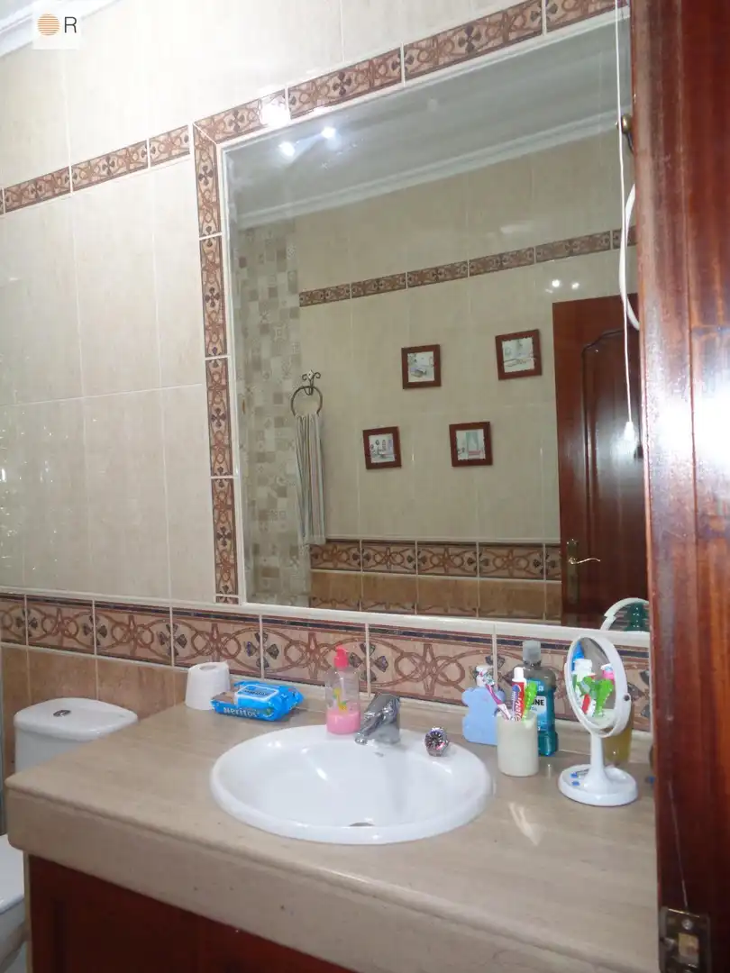 Baño de Casa o chalet en venta en Córdoba con Aire acondicionado, Jardín privado y Trastero