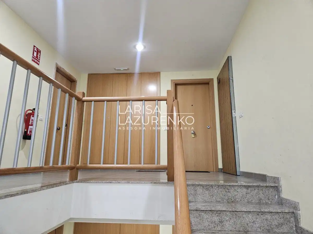 Dúplex en venta en L'Aldea con Terraza y Balcón