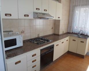 Kitchen of Flat to rent in Santiago de Compostela   with Heating and Furnished