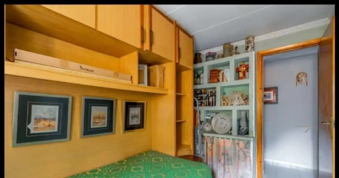 Habitación de Piso en venta en Monzón con Calefacción