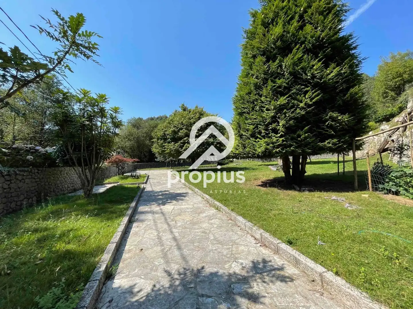 Chalet con terraza en venta en Nueva, imagen 62