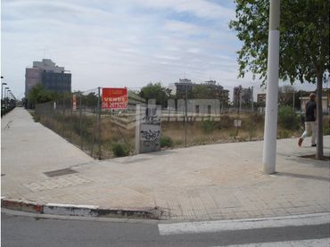 Terrenys i solars en venda a ROSALIA DE CASTRO