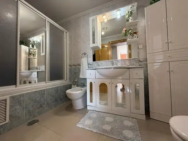 Bathroom of Flat for sale in Murcia  with Air Conditioner, Heating and Terrace