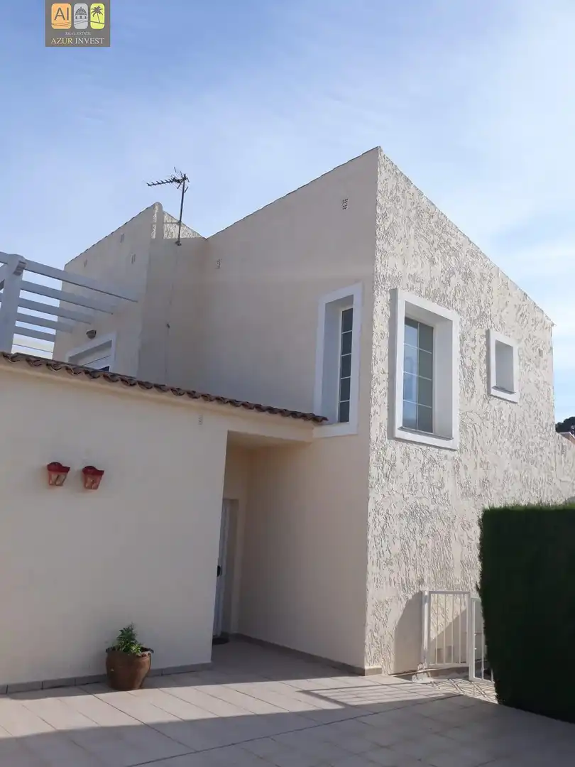 Detached house with terrace for sale in El Tossal - Bello Horizonte, imagen 2