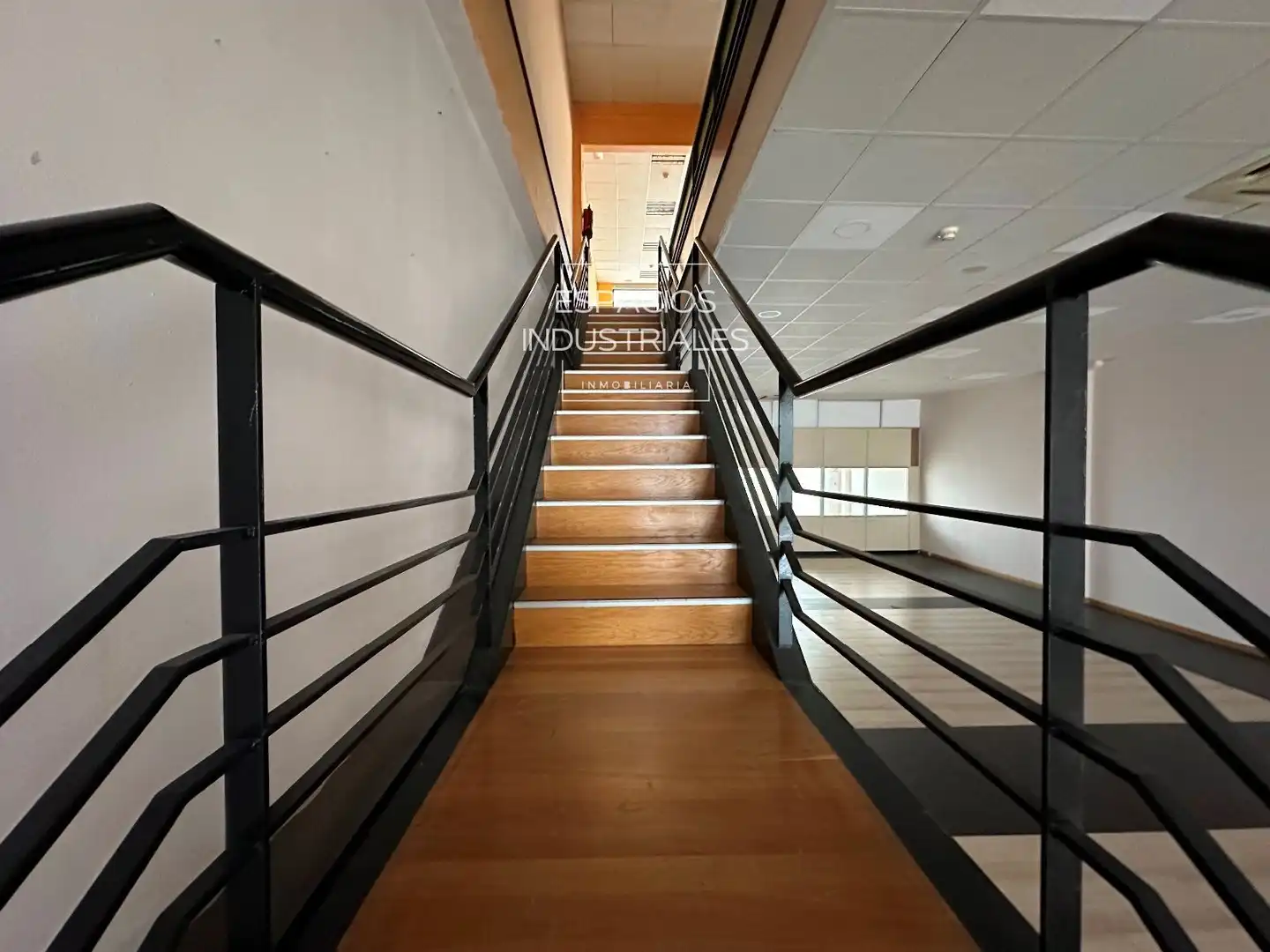 Industrial building for sale in La Poveda, imagen 9