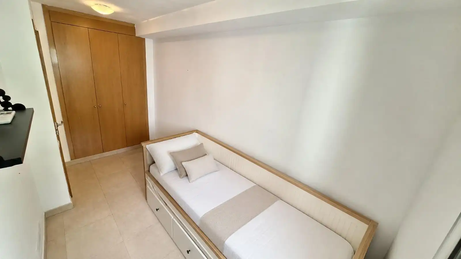 Bedroom of Flat for sale in Sitges  with Air Conditioner, Heating and Balcony