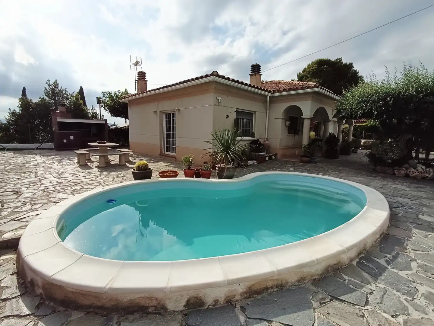 Piscina de Casa o chalet en venta en Piera con Aire acondicionado, Calefacción y Jardín privado