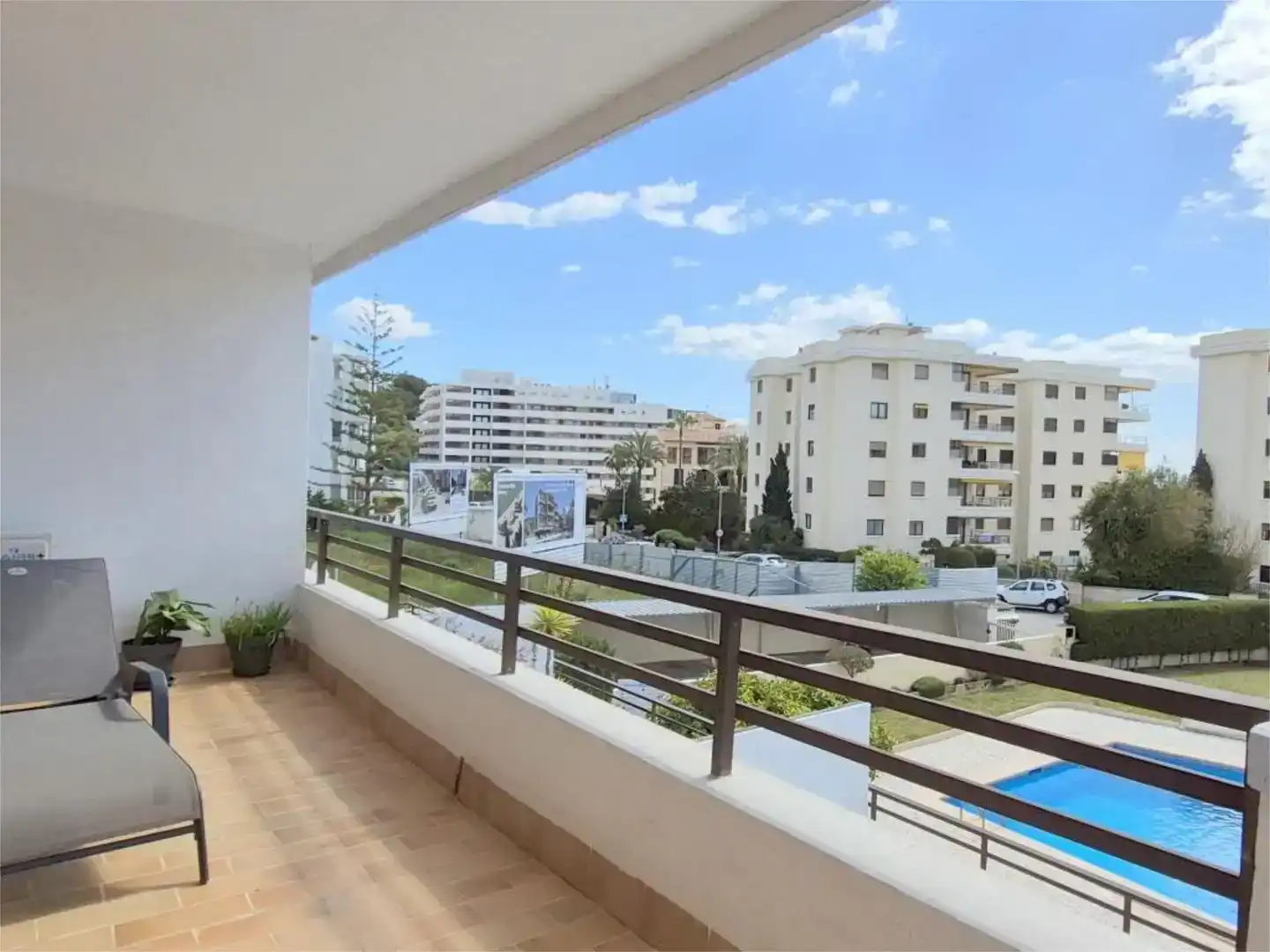 Exterior view of Flat for sale in Calvià  with Air Conditioner, Swimming Pool and Balcony