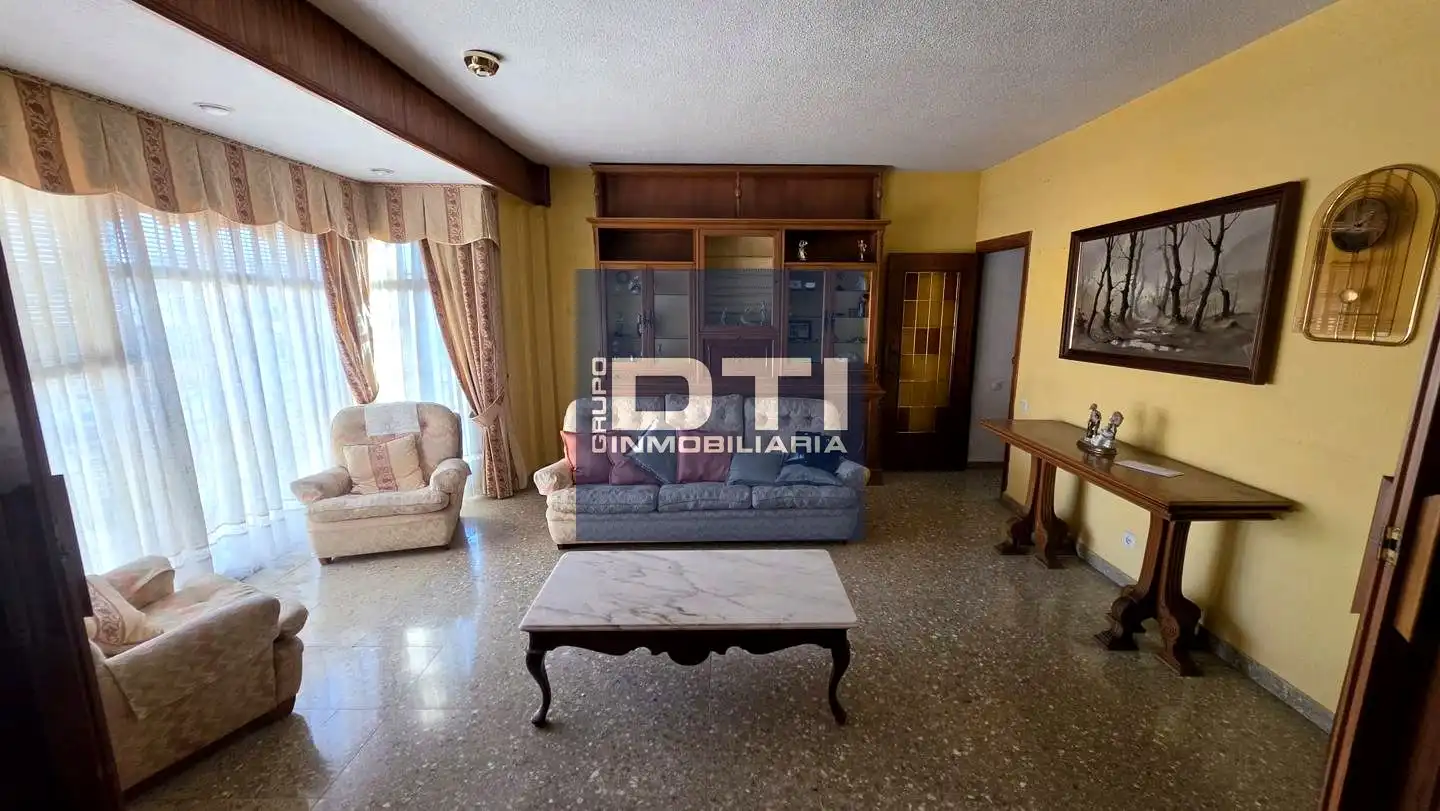 Appartamento con ascensore in vendita a Centro, imagen 3