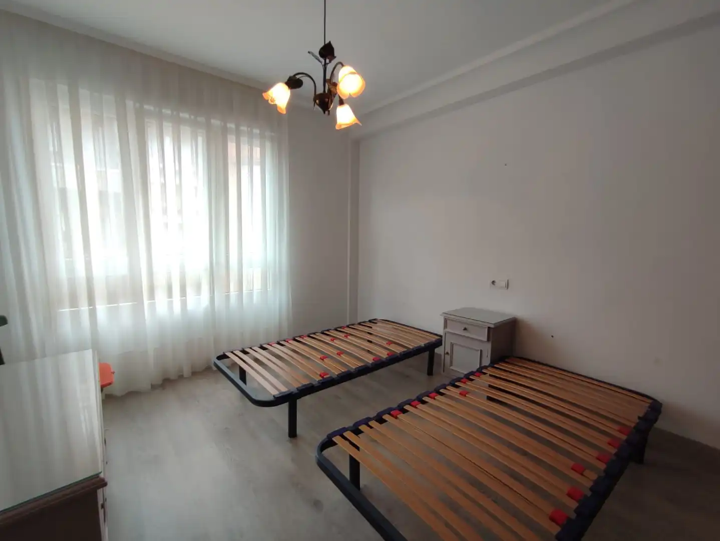 Bedroom of Flat for rent in Gijón   with Heating and Parquet flooring