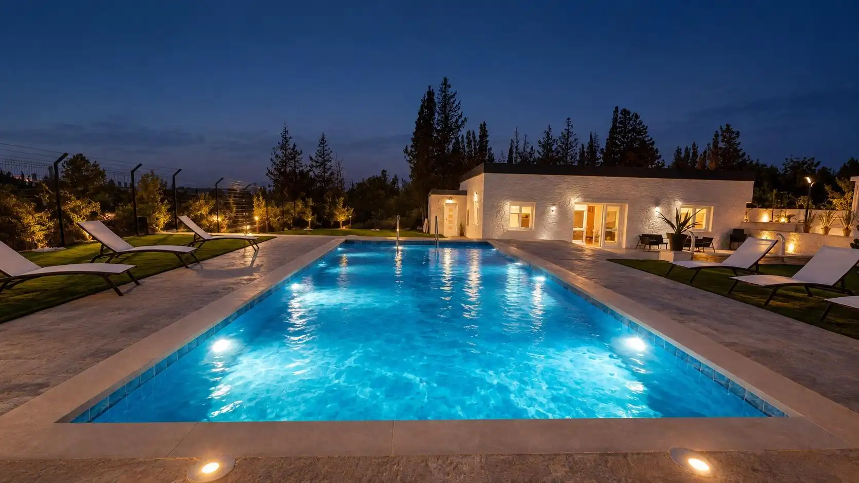 Xalet amb piscina en venda a Rincón de Loix