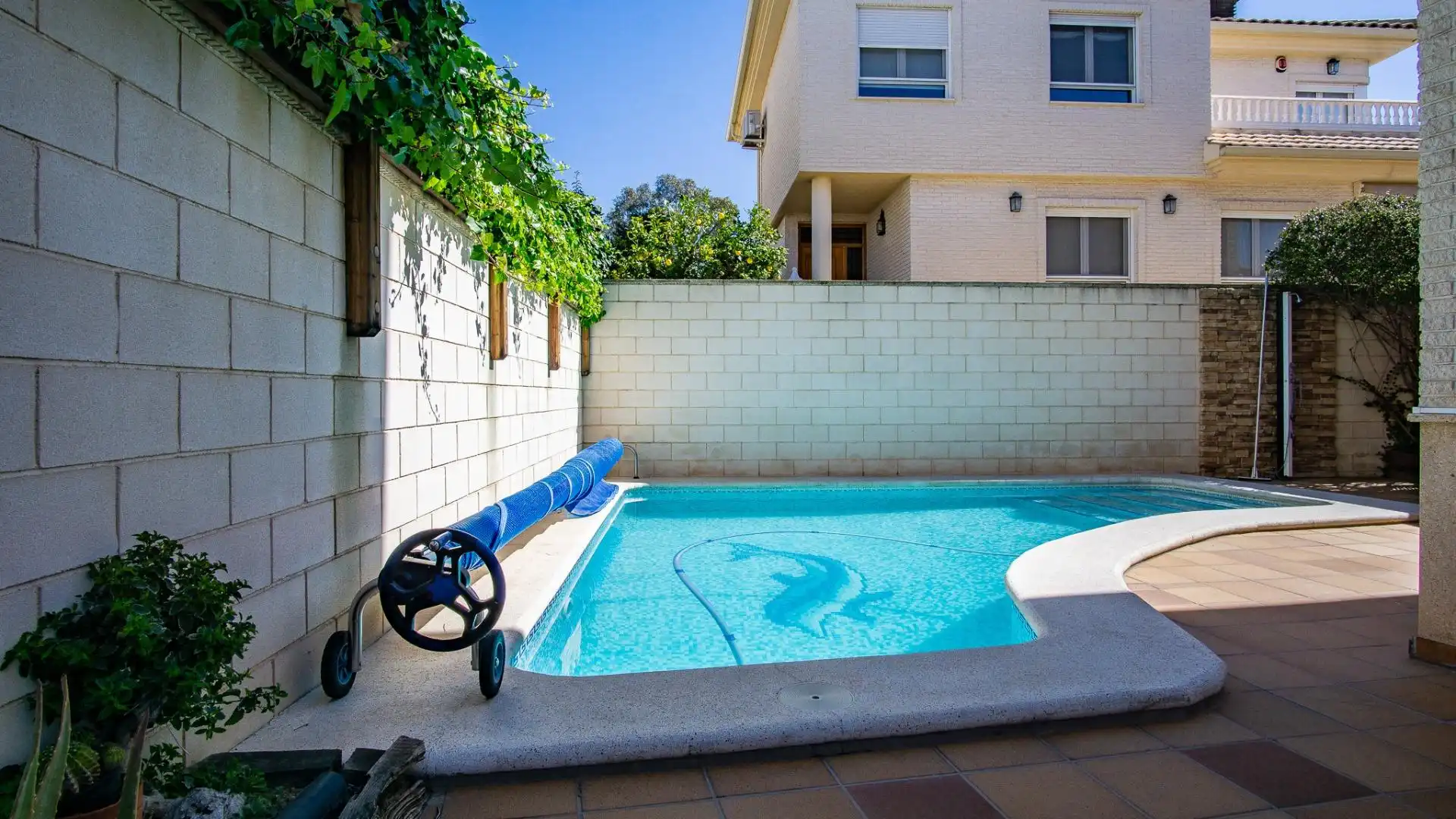 Detached house with terrace for sale in Petrer, imagen 4