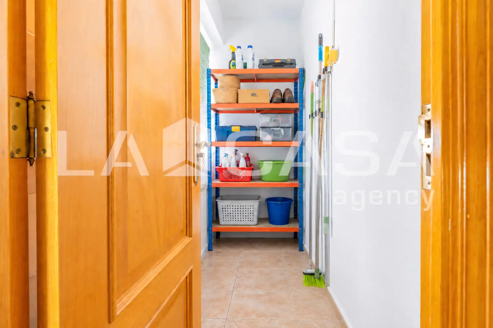 Piso en venta en Valencia con Amueblado y Balcón