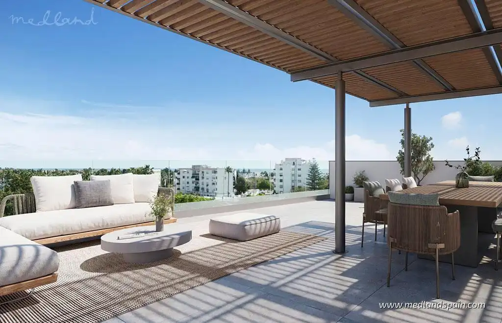 Apartment mit Pool zum Verkauf in San Pedro de Alcántara