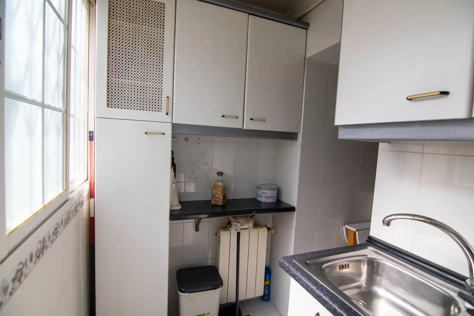 Kitchen of Flat for sale in Madrid  with Terrace and Furnished