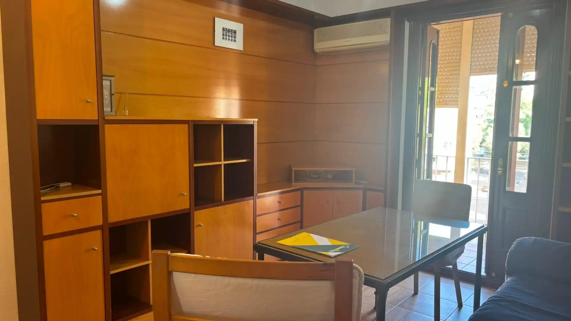 Flat for sale in Sevilla  with Air Conditioner, Terrace and Furnished