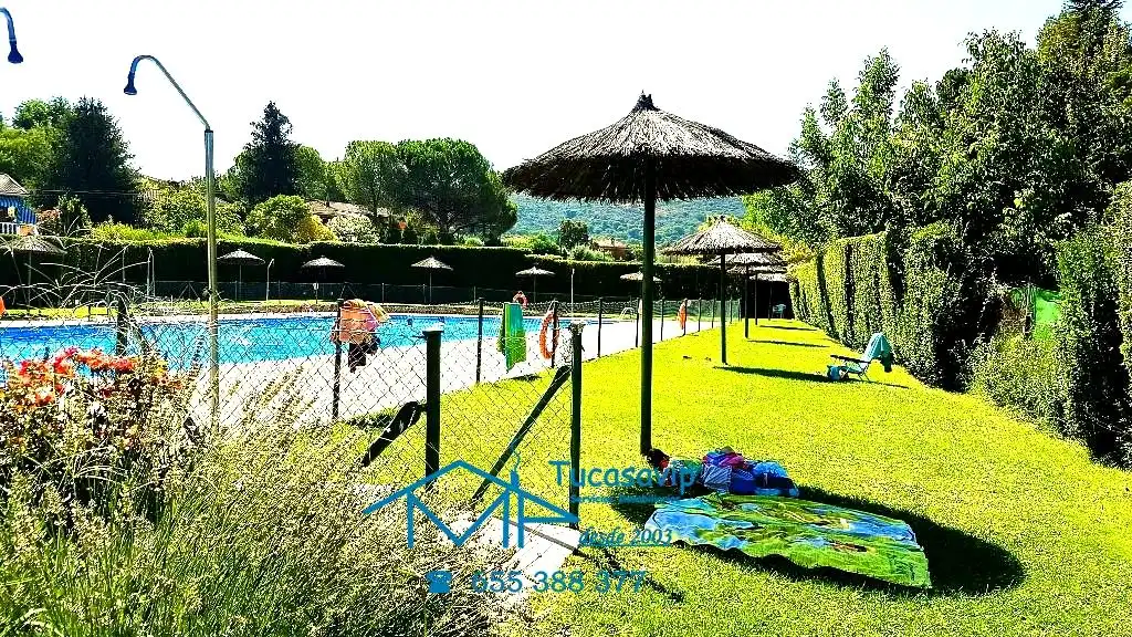 Jardí de Casa o xalet en venda en Pelayos de la Presa amb Calefacció, Jardí privat i Piscina comunitària