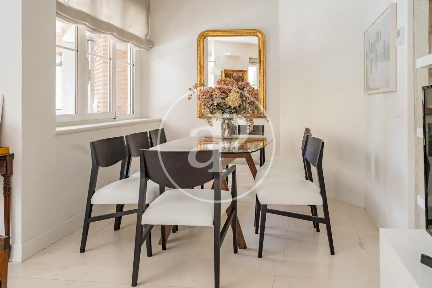 Comedor de Piso en venta en Madrid con Calefacción y Trastero