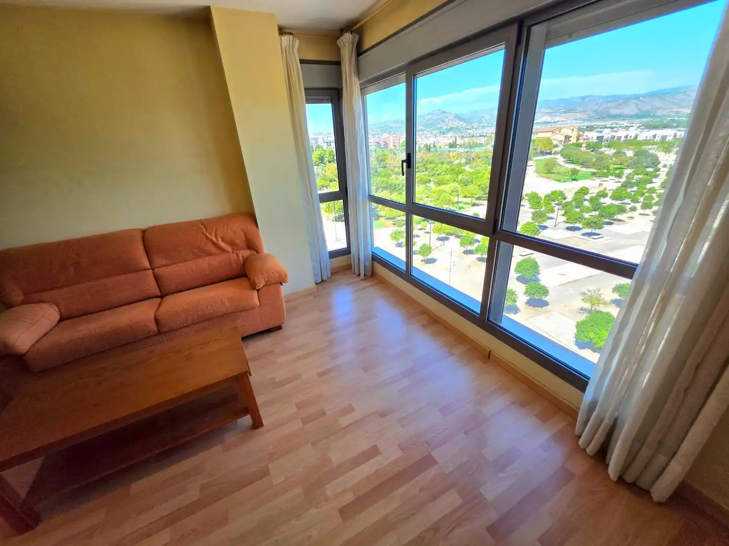 Piso con piscina en venta en Este, imagen 8