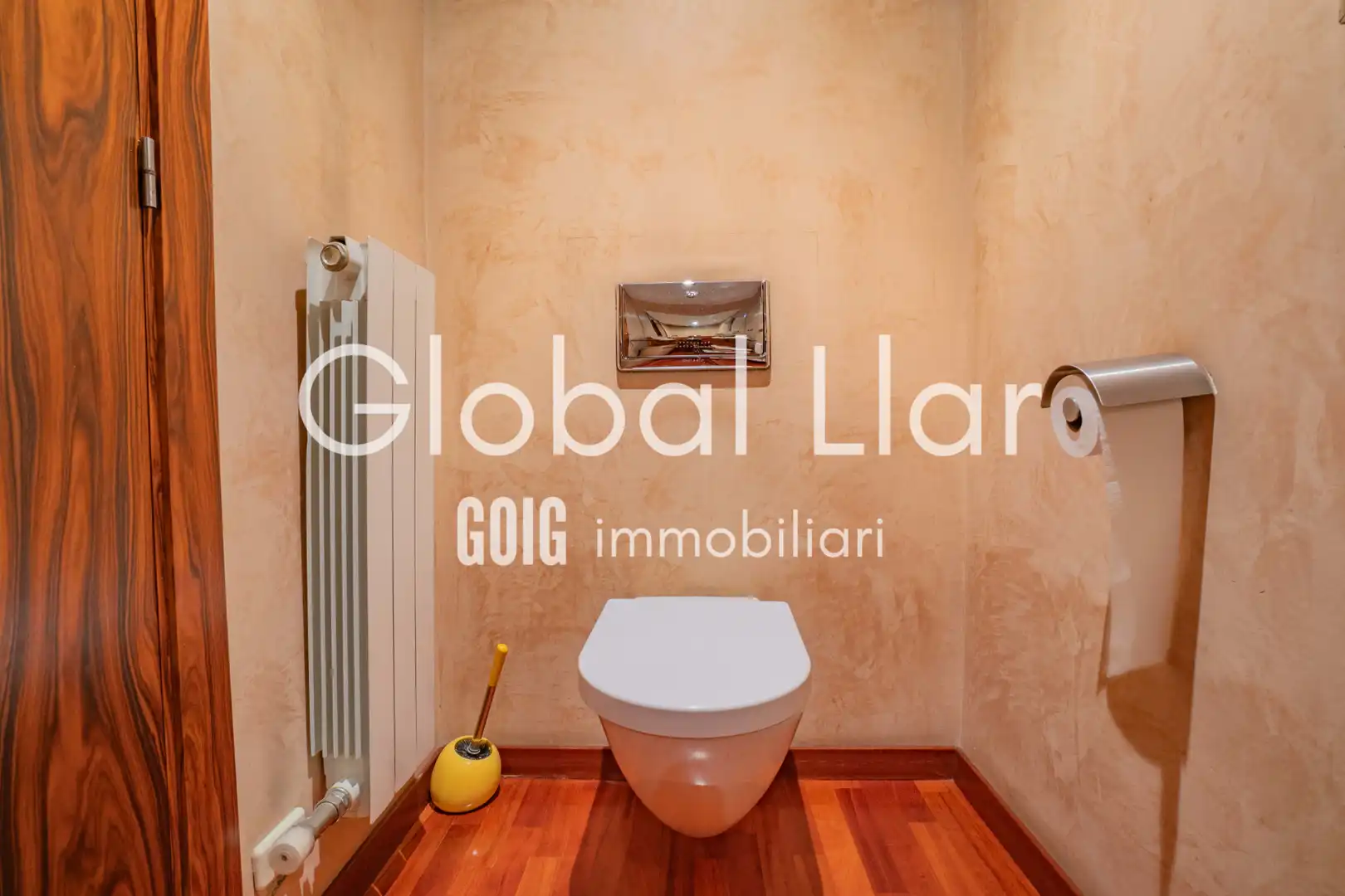 Detached homes for sale in Carrer de Joanot Martorell, Gràcia
