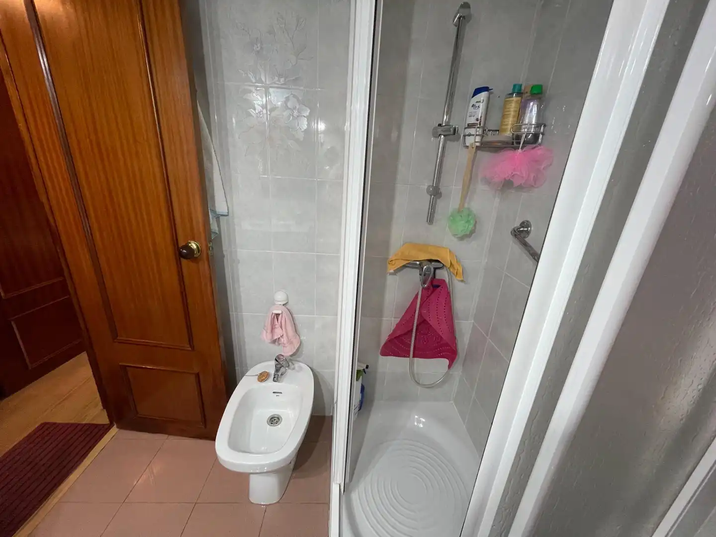 Baño de Piso en venta en Camas con Aire acondicionado, Terraza y Amueblado